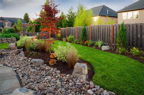 Use our easy tips for landscaping with rocks and boulders that you will love. 22 Beautiful River Rock Landscaping Ideas - Home and Gardens