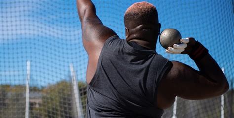 She won three ncaa collegiate titles in the shot put for the university of. Olympian Raven Saunders Gets Candid About Mental Health ...