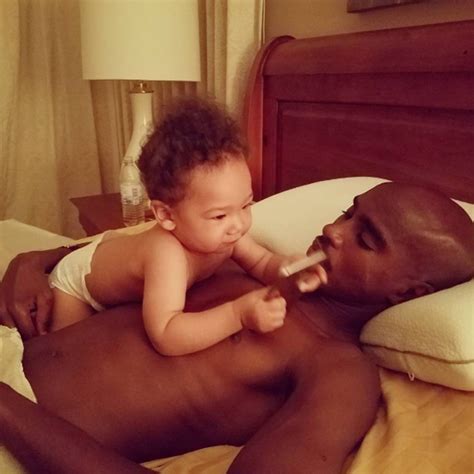 On the running track, there is no challenge too great. I'm a Celebrity star Mo Farah's cutest family Instagram ...