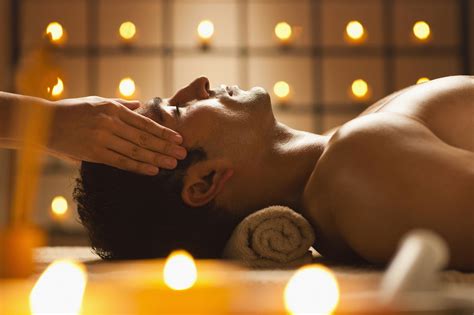 We offer a variety of day spa health services to improve your life, now. TAO massage 60min man en vrouw met masseuse :: Atelier-des ...