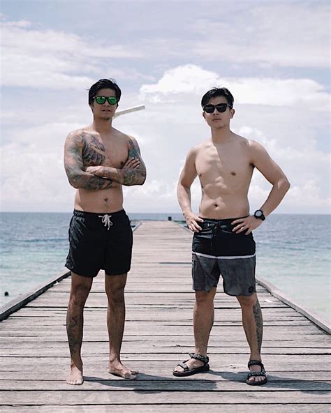 Dion wiyoko adalah seorang artis yang mengawali karirnya dengan menjadi model. MRVVIP on Twitter: "Dion Wiyoko and Marshall Sastra ...