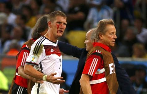 Born 1 august 1984) is a german professional footballer who plays as a midfielder for. World Cup final - Germany defeats Argentina | World cup ...
