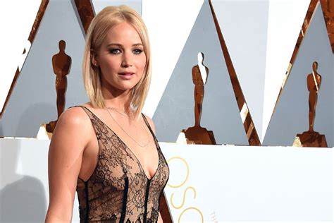 Height in feet 5 feet 8 inches. Jennifer Lawrence: Diet,Weight, Age, Height, Body ...