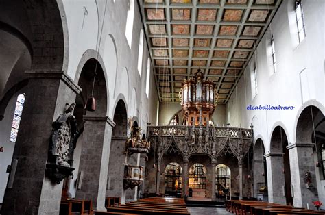 Era la catedral carolingia (alter. 642 - Interior - Iglesia St. Pantaleon - Köln (Germany ...