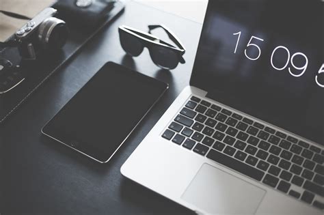 La delibera di agcom che spiana la strada al modem libero in italia è la 348/18/cons, con la quale il nostro paese si uniforma sia che si tratti di adsl che di fibra ottica, prima di firmare accertatevi non. Qual è la migliore offerta ADSL senza telefono | Libero ...