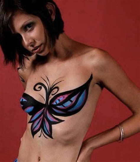 A tattoo on breast can look very trendy and classy. 15 Mastectomy Tattoos for Badass Mummas Who Survived ...