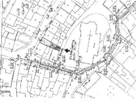 Die stadt crivitz liegt rund 20 km östlich von schwerin und rund 21 km nordwestlich von parchim. Sanierungsbedürftiges Stadthaus in Crivitz zu verkaufen ...