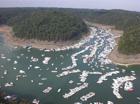 Lake ozark, missouri, united states of america. Lake of the Ozarks - Party Cove (With images) | Party cove ...