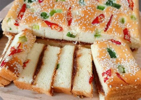 Panggang api atas bawah suhu 140 derajat celsius selama 20 menit. Resep Bolu Abon Putih Telur oleh Dapur Mbok Dee 🍳🍰 - Cookpad