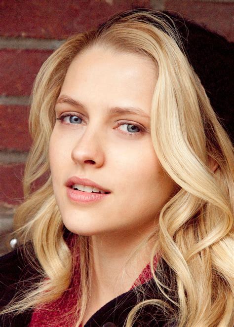 People who liked teresa palmer's feet, also liked Teresa Palmer