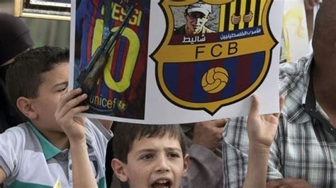 The evolution of the enganche: Palestinian teen to join Barcelona school for soccer training | Al Arabiya English