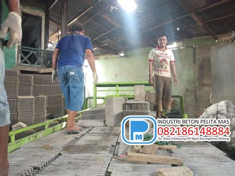 Besi beton juga banyak disebut sebagai tulang beton karena memang fungsinya yang menyerupai tulang. Harga Atap Beton Flat, Harga Atap Genteng, Harga Atap ...