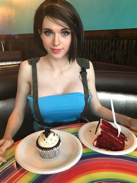 N a u g h t y vids & more: Amouranth 😈 @Patreon on Twitter: "Live on twitch https://t ...