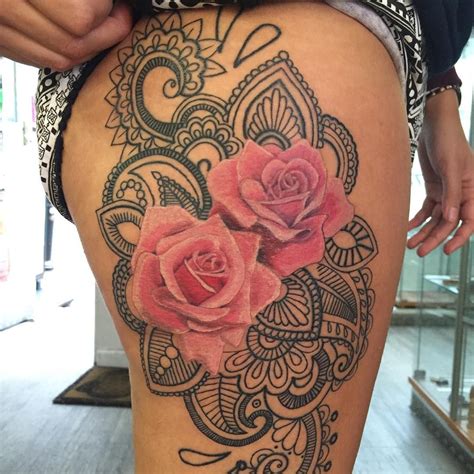 To complement your body shape, choose a design that incorporates curved lines, such as a snake, dragon, or swimming fish. 50+ Amazingly Beautiful Thigh Tattoo Ideas You Will Love ...