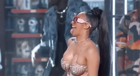 Submitted 7 months ago by orionandthestars. Cardi B Won Her First Grammy Before Nicki Minaj: Is This ...