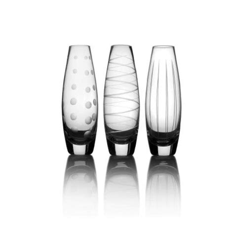 Maybe you would like to learn more about one of these? Mikasa Cheers Set of 3 - 7-Inch Bud Vases $38.93 | Bud ...