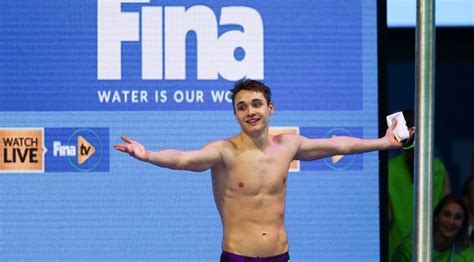 He is the current holder of the world record in 200m butterfly. Milák Kristóf Izraelben folytatja az úszást | BorsOnline ...