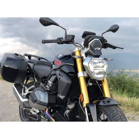 Bosenberg has motorcycle rental locations in germany, switzerland and italy. R1250R, BMW Motorcycle rental - Moto-Plaisir