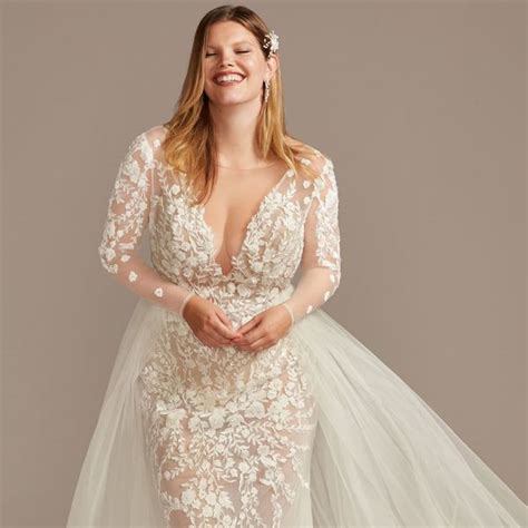 Today we represent fantasy wedding dresses by famous europe designers. 5 Ways to Customize Your Wedding Dress