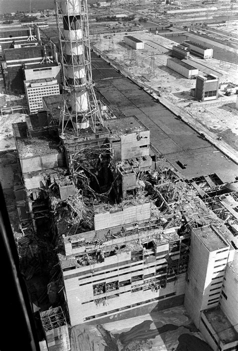 4 reactor exploded at the chernobyl nuclear power plant on april 26, 1986, a colossal at the time, the people living near chernobyl in what is now ukraine, including first responders to the. Rare aerial view of Chernobyl's Reactor #4 building post ...