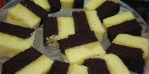 Resep kue lapis singkong ini bermacam variannya, ada yang lapis singkong keju juga buatan dari ncc. Resep Brownies Kukus Cokelat Keju - Resep Masakan & Kue