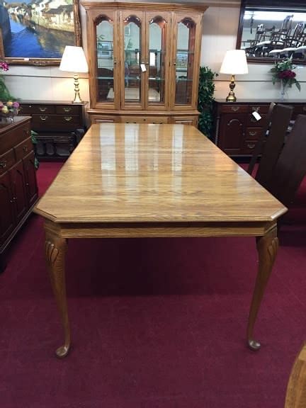 Pennsylvania house dining room table. Pennsylvania House Oak Dining Table