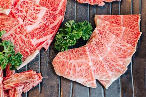 Their steaks come from japanese black cattle grown in the united states, like the ones in japan used for wagyu kobe steak. Japanese Kobe Steak Plate Recipes - Gurunavi Japan ...