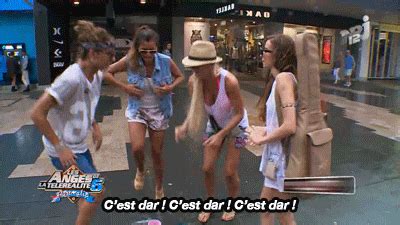 There are several image sizes in the create gif. Les Anges 11 : Eddy, Anais, Amélie et Dania dans Les Anges ...