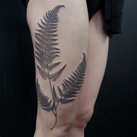 Talk about a cool tattoo that is filled with so much detail. WOLFGANG | Fern tattoo, Fern tattoo design, Tattoos