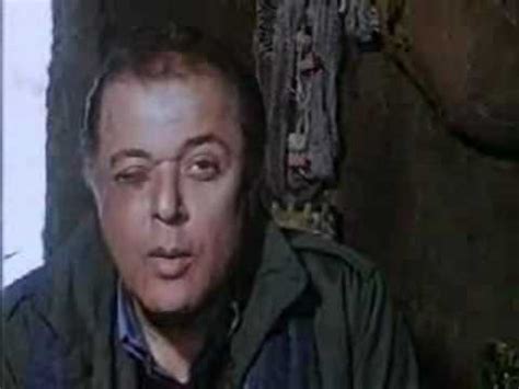 وقدم محمد محمود عبد العزيز اعتذاره إلى إدارة المستشفى التي يتواجد به والده، خاصة أنه يتواجد هو وشقيقه كريم عبد العزيز وأبناء شقيقه، وكذلك زوجة والده الإعلامية بوسي شلبي وأقاربه حتى لا يشعر والده أنه بمفرده، كما أن هناك زيارات مفاجئة تحدث. شاهد.. محمود عبدالعزيز في شخصيات مؤثرة بالسينما المصرية ...