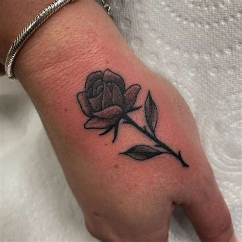 Where there is life, there will also be death, and so roses and skulls are a popular theme for both males and females! Top 65 Best Rose with Stem Tattoo Ideas - [2020 ...