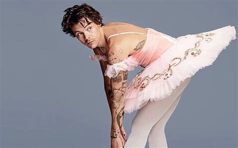 This was a bit of a surprise and i absolutely love it. Harry styles y su polémicas fotos - Dicomania