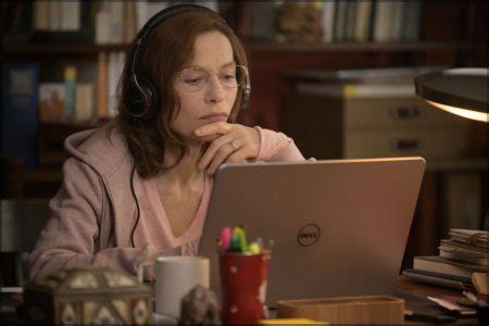 Nach 5 fünf filmen mit männlichen helden wird es nun zeit für eine frau mit berauschenden talenten (f 2020) eine komödie mit der großartigen isabelle huppert in der hauptrolle patience ist selbstbewusst, unabhängig und schlagfertig. Eine Frau mit berauschenden Talenten | Film-Rezensionen.de