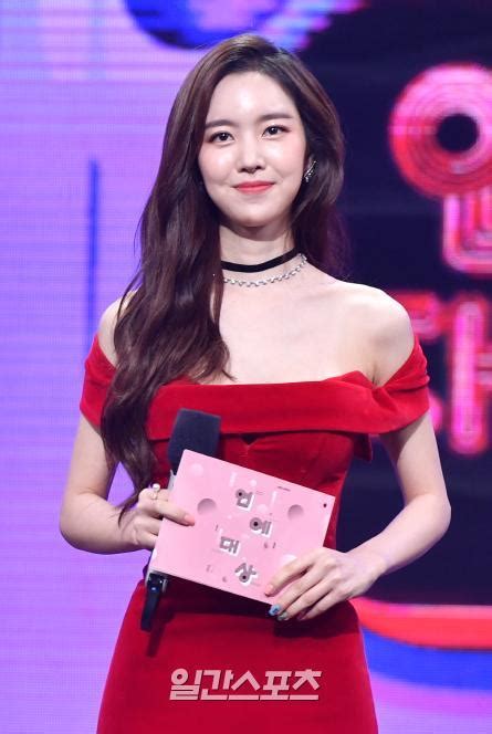 Choo shin soo, jin se yeon, ryu hyun jin. Jin Se-yeon 'MC at KBS Awards'