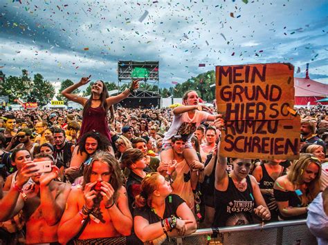 Szene openair is a diverse music festival. Heiße Beats beim Szene Openair am Alten Rhein - Lustenau ...