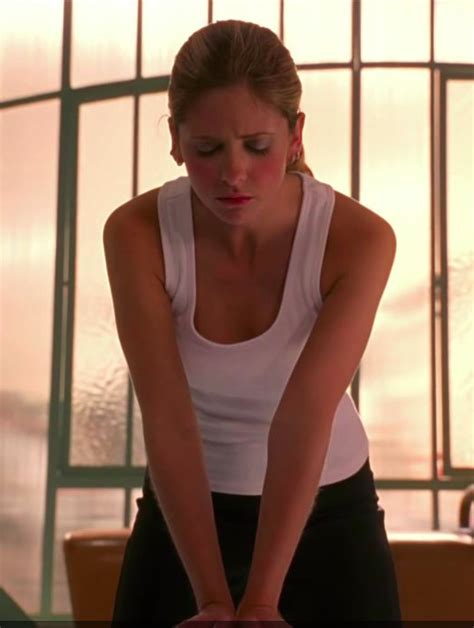 Reynolds refused the role of buffy's wisecracking sidekick. buffy the vampire slayer/ season 5 / style in 2020 | Buffy ...