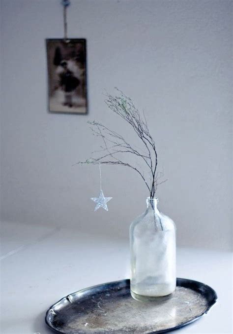 The regular old christmas decorations just don't cut it for them, so they need baby gizmo is one of the most popular family lifestyle sites in the world dedicated to recipes, family travel, parenting, review. country chic christmas decoration accents branches with a ...