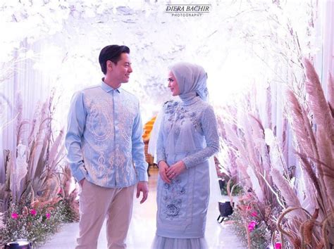 Hal tersebut sepertinya menjadi sebuah tradisi pasangan yang menikah di era modern seperti sekarang. 10 Foto Prewedding Artis Indonesia di 2019 yang Bisa Jadi ...