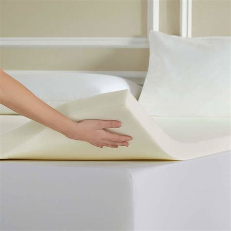 In addition to its cushion, the gel memory foam topper also features technology that creates better airflow, breathability and cools down hot sleepers. Which is Better: Gel Mattress Topper vs Memory Foam? - The ...