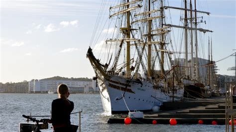 Den danske politikeren visste ikke at hun fant opp årets ord da hun holdt en tale etter europaparlamentsvalget. Verdens smukkeste sejlskibe indtager Danmark: Få historien om 5 af de største her | Nordjylland | DR