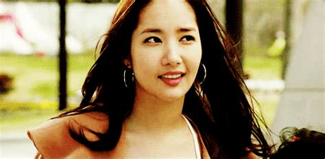 Park made her entertainment debut in an sk telecom commercial in 2005. Trending Beauty - Anime Manga and Cosplay: Park Min Young ...