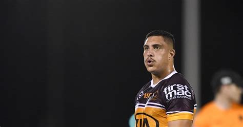 Star broncos centre kotoni staggs has had his season cruelly ended by a suspected torn acl staggs had been one of the shining lights for brisbane in a horror season, scoring 10 tries in 13. Injury Update: Turpin, Staggs, Lodge, Fifita, Arthars ...