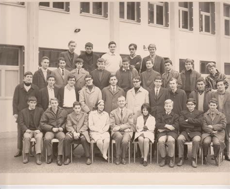 Concept siège tgv 1ère classe. Photo de classe 67- 1ère ou terminale PARC IMPERIAL NICE ...