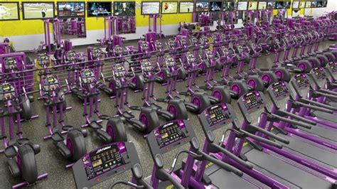 Maybe you would like to learn more about one of these? Gym in Redding, CA | 1725 Hilltop Dr | Planet Fitness