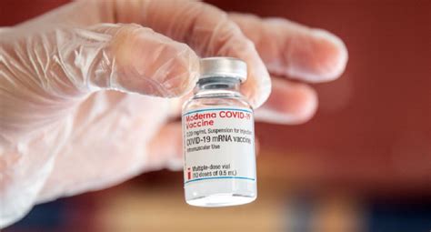 Jun 22, 2021 · sí, confirmamos que la dirigente alemana recibió recientemente una segunda dosis de vacuna producida mediante la técnica de arn mensajero, del laboratorio estadounidense moderna, después de. Vacuna de Moderna fue aprobada por la OMS
