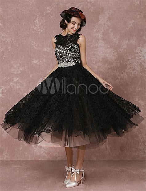 Weitere ideen zu schwarze hochzeit, gothic kleider, schwarze hochzeitskleider. Vintage Brautkleid Schwarz Spitze Brautkleid Strass ...