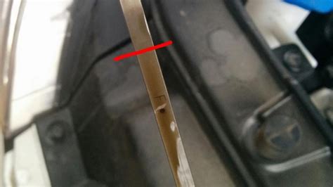 Your dipstick has indicators, f (full) and l (low), and the oil level should be between each marking. Indications of Too Much Oil in a Car - AUTOINTHEBOX