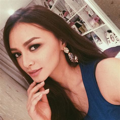 Kylie verzosa (ast) kylie verzosa hide. Kylie Verzosa: What It's Really Like To Be A Beauty Queen ...