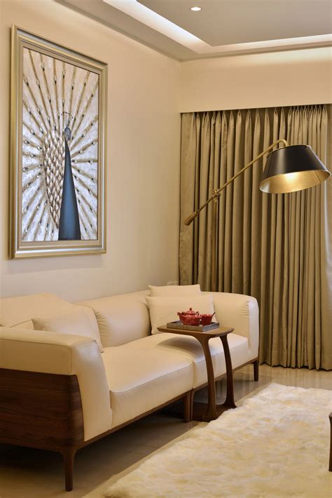 Mumbai interior designer makes the best of this compact 2bhk. #aumarchitects #mumbaidesigners #teamaum #luxuryinteriorsbyaum #homestyling #homedecor # ...