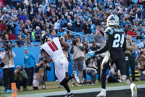 Atlanta quarterback matt ryan threw a pass towards the sideline at jones, who miraculously kept both feet inbounds made the catch. James Bradberry vs. Julio Jones VII: Student Becomes The ...